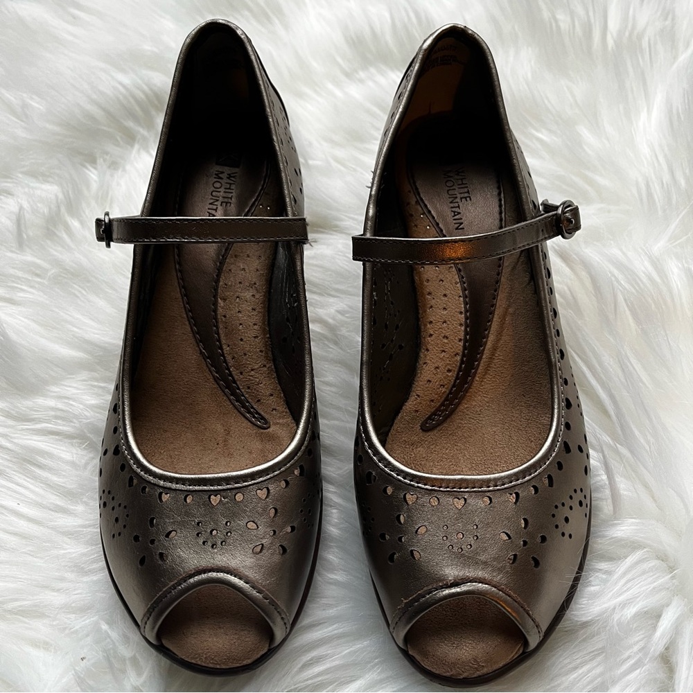 White Mountain “Motif” Mary Janes